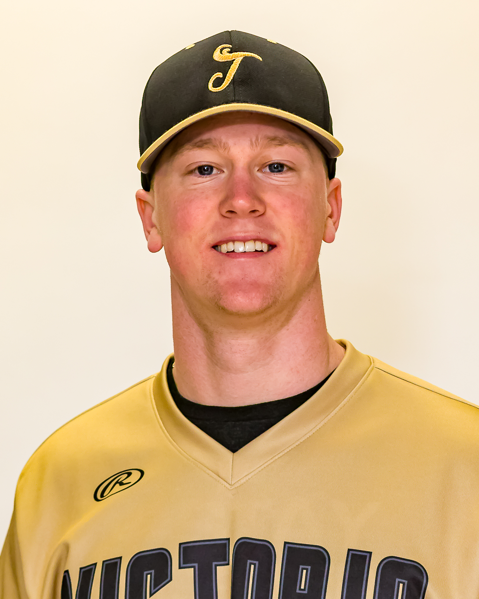 16 - Pitching Coach Ethan Fox-2